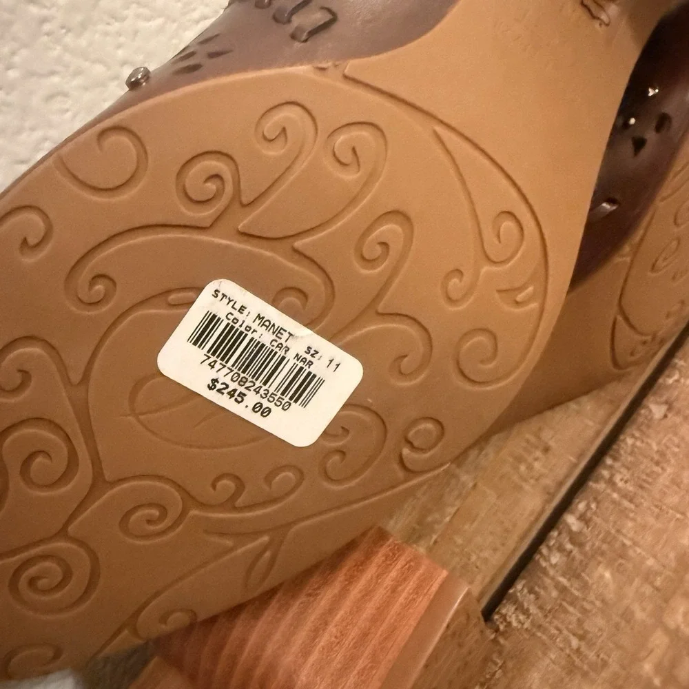 Brighton Manet Leather Shoes Mules Laser Cut Studded Brown Sienna ‎ Size 11 Boho
